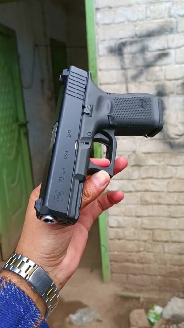 Glock 19 Gen5 by Pak Arms: A Trustworthy Choice